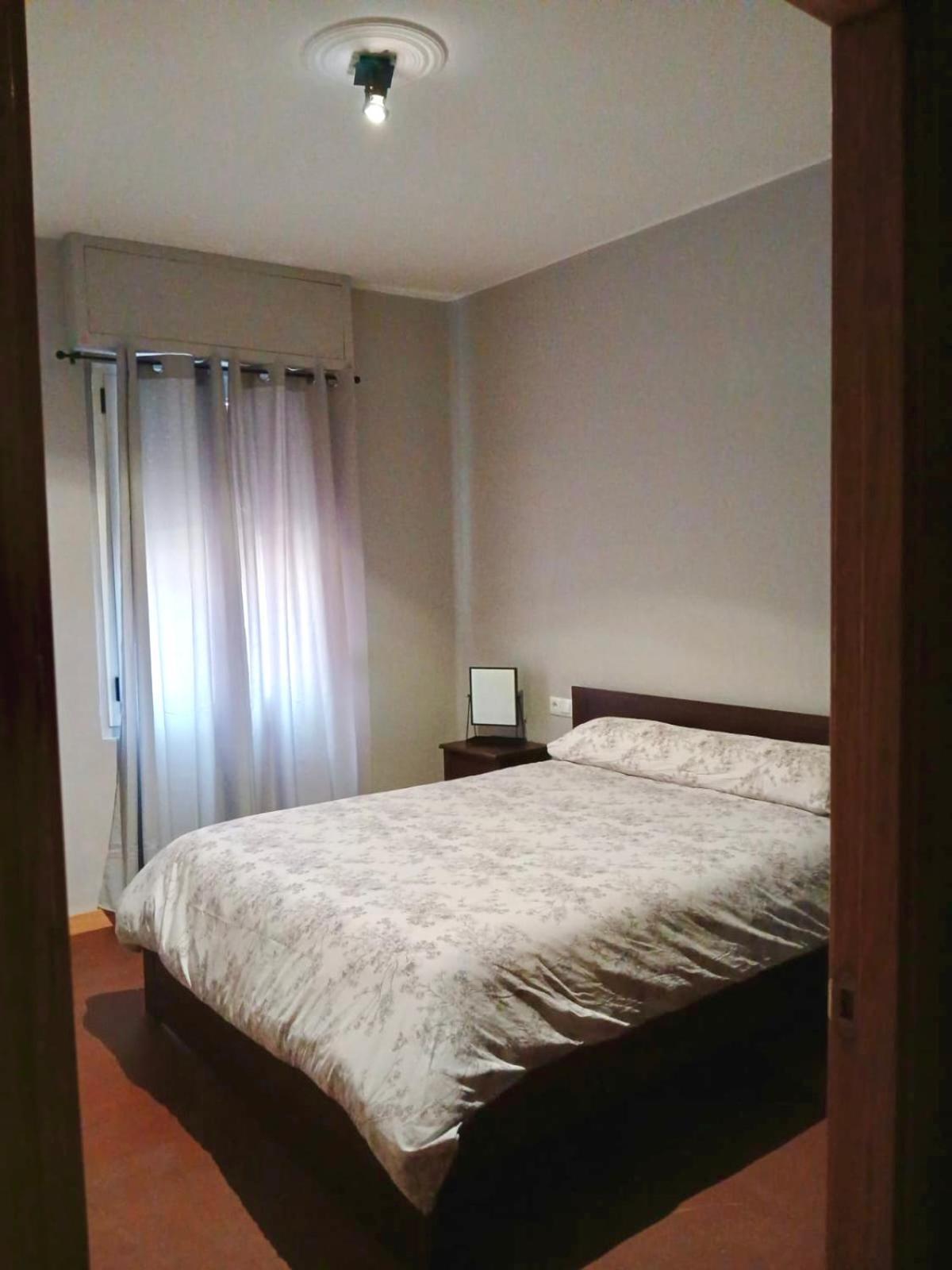 Segundo Antolin Yellow Door 폰페라다 외부 사진